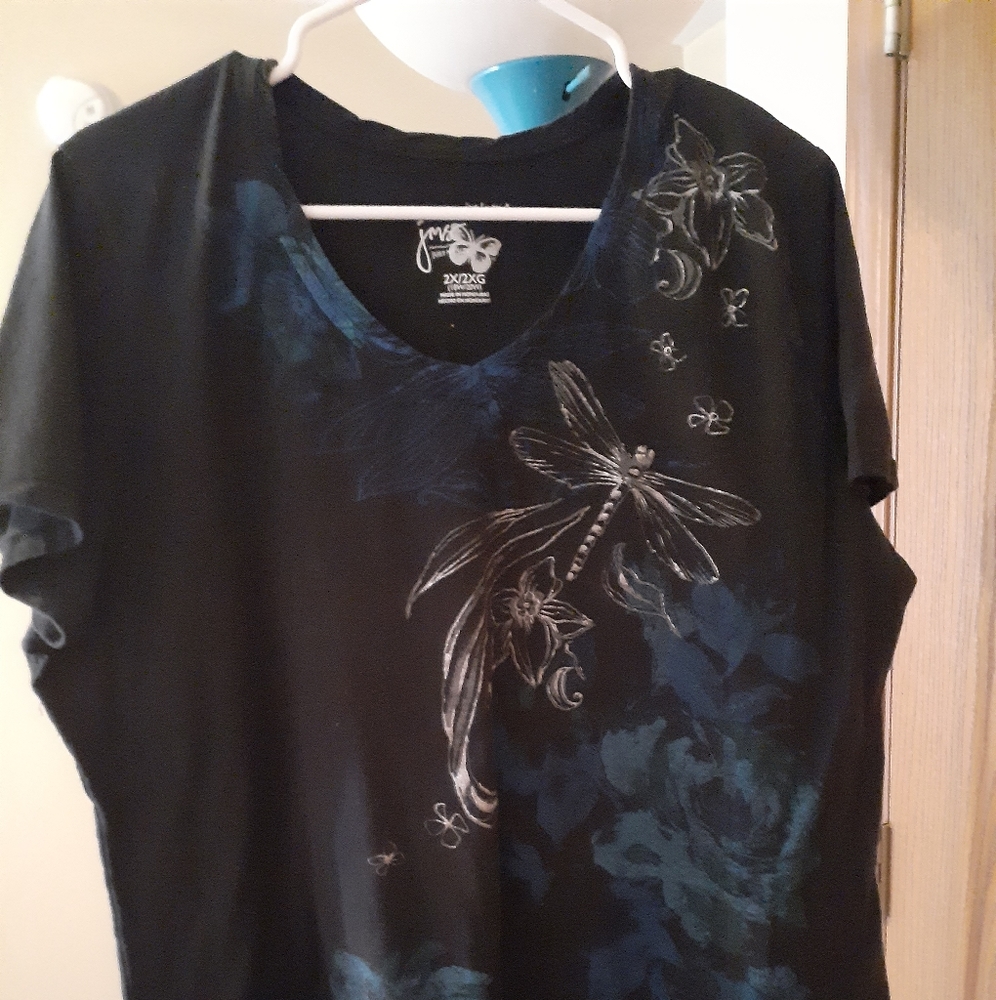 Short sleeve tshirt